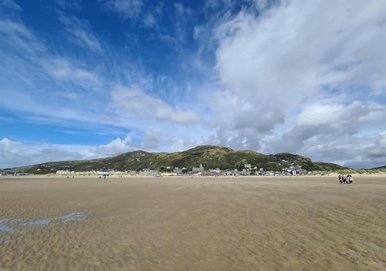 Luxury 4 Bedroom Seaside Apartment - Glan Y Werydd House Barmouth Exteriér fotografie